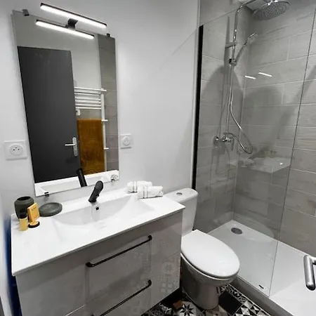 Savane - Appart. Equipe Renove, Avec Terrasse Apartment