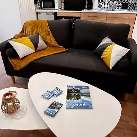 Apartment Savane - Appart. Equipe Renove, Avec Terrasse Vichy